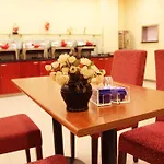 Hanting Express Shanghai Jiading Yongjing Road